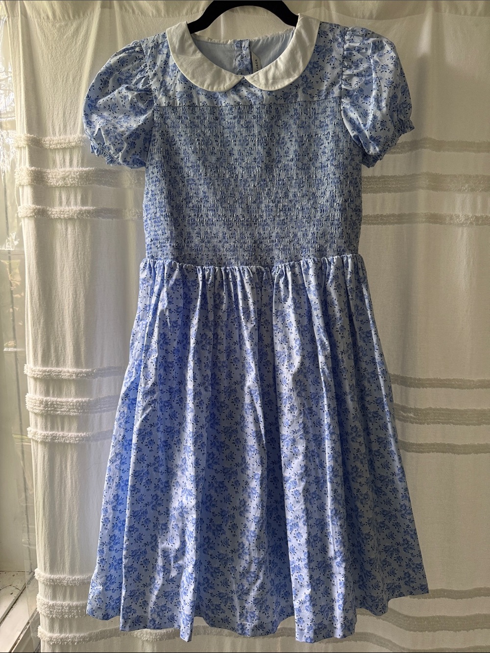 Janie and Jack Blue Floral Peter Pan Collar Smocked Kids Dress